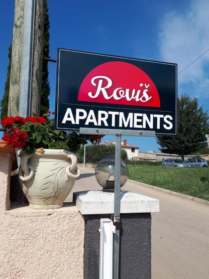 Apartments Rovis Tar-Vabriga Eksteriør billede